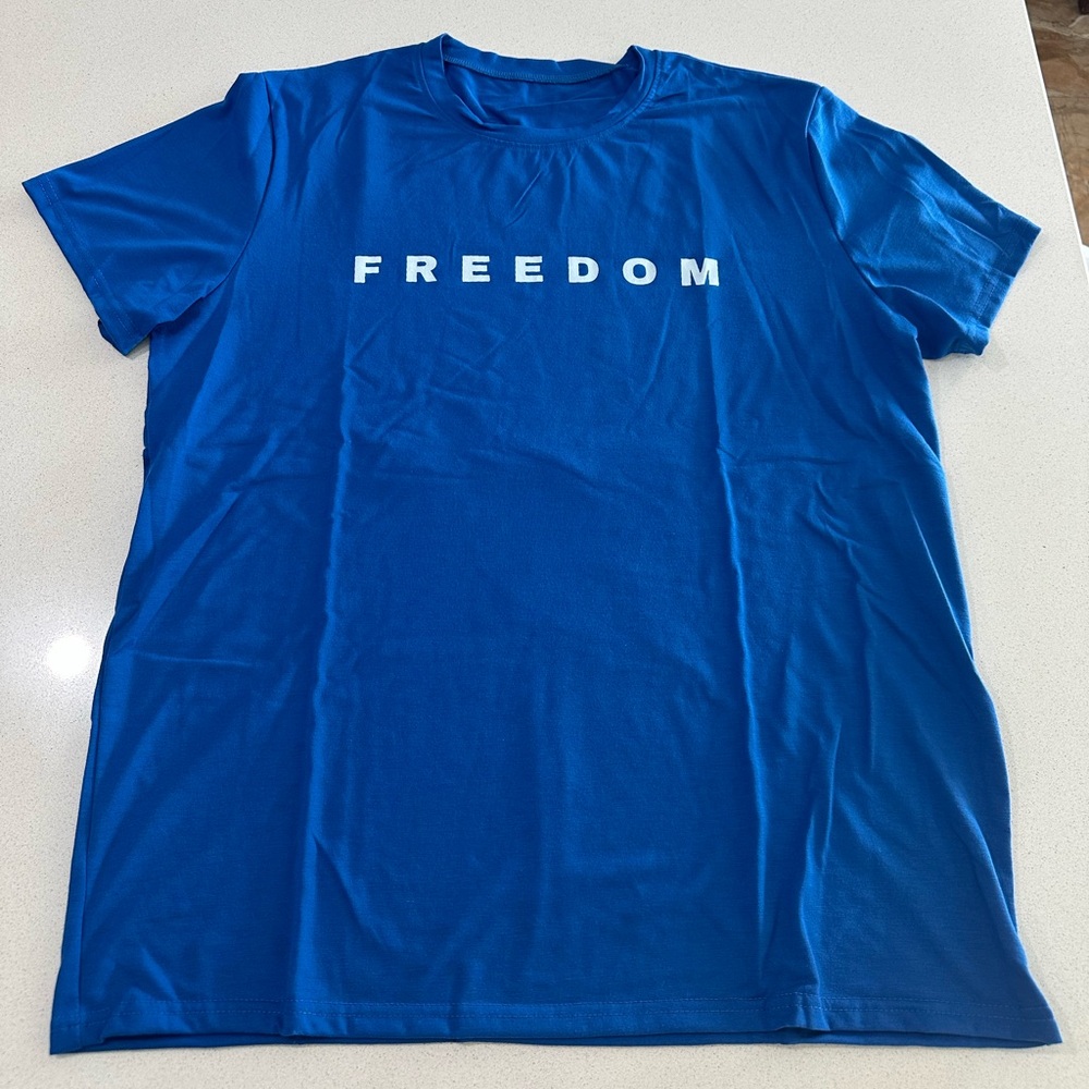 Freedom Graphic Tee - Blue